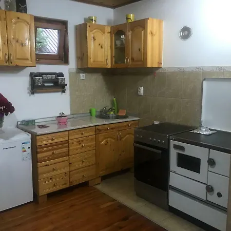 Anica * 莫克拉戈拉